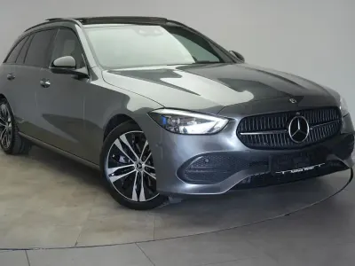 Gebraucht Mercedes C220 Avantgarde 200 PS (147 kW) 2023 Grau Limousine