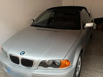 Gebraucht BMW 325 Cabriolet M Sport 192 PS (141 kW) 2002 Silber Cabrio