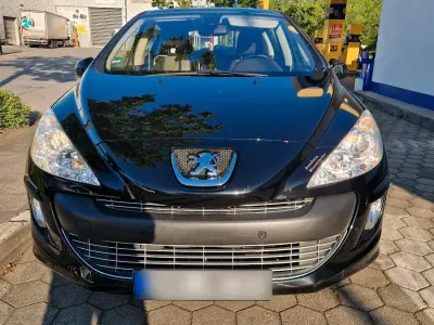 Gebraucht Peugeot 308 120 PS (88 kW) 2010 Schwarz Kleinwagen