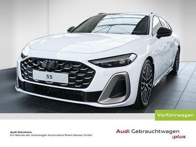 Weiß (gletscherweiß metallic) Gebraucht 2025 Audi S5 Edition .1 Kombi | 79.991 €
