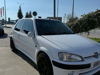 Gebraucht Peugeot 106 S16 118 PS (86 kW) 2000 Weiß Kleinwagen