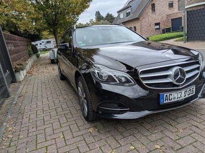 Mercedes E300