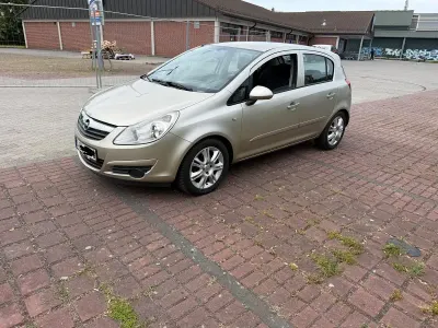 Gebraucht Opel Corsa 75 PS (55 kW) 2006 Gold Kleinwagen