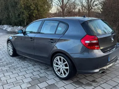 Brugt BMW 120 177 HK (130 kW) 2008 Grå Hatchback