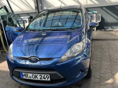 Gebraucht Ford Fiesta 90 PS (66 kW) 2009 Blau Limousine