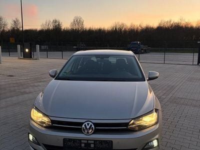 Gebraucht VW Polo Join 95 PS (69 kW) 2019 Beige Kleinwagen