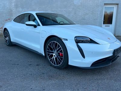 Porsche Taycan 4S