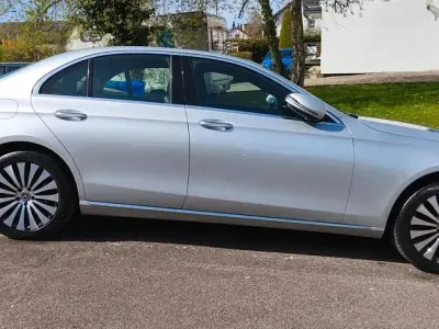 Gebraucht Mercedes E200 Exclusive 184 PS (135 kW) 2017 Silber Limousine