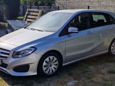 Mercedes B180
