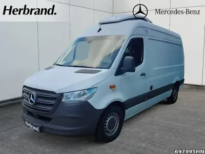 Gebraucht Mercedes Sprinter 163 PS (119 kW) 2021 Weiss Van