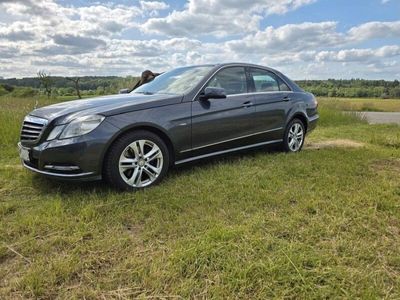 Mercedes E300