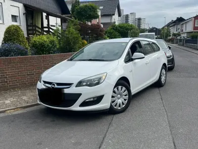 Gebraucht Opel Astra 116 PS (85 kW) 2015 Kombi