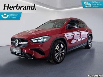 Usata Mercedes GLA200 Progressive 163 CV (119 kW) 2025 Rosso SUV