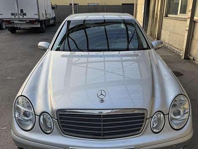 Gebraucht 2003 Mercedes E220 Classic Limousine | 4.700 € (Fairer Preis)