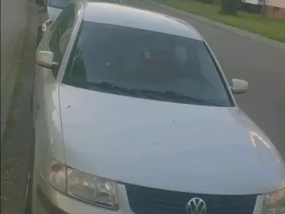 Gebraucht VW Passat 101 PS (74 kW) 1999 Grau Limousine