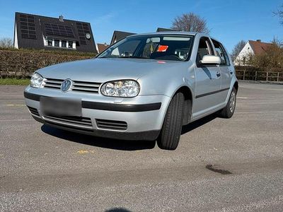 Gebraucht VW Golf IV 75 PS (55 kW) 2000 Silber Kleinwagen