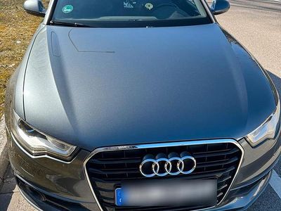 Gebraucht Audi A6 190 PS (139 kW) 2014 Grau Kombi