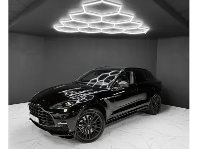 Gebraucht Aston Martin DBX 707 PS (519 kW) 2022 Schwarz SUV