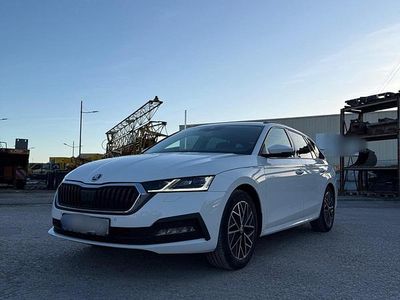 Gebraucht Skoda Octavia Ambition 116 PS (85 kW) 2021 Weiß Kombi