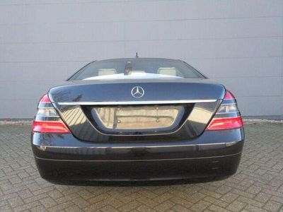 Second-hand Mercedes S500 AMG 388 CP (285 kW) 2008 Negru Berlinǎ