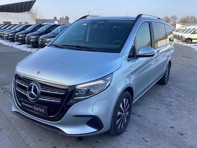 Gebraucht Mercedes EQV300 150 kW (204 PS) 2024 Hightechsilber metallic Van / Kleinbus