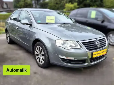 Gebraucht VW Passat Comfortline 200 PS (147 kW) 2009 Granite green metallic Limousine