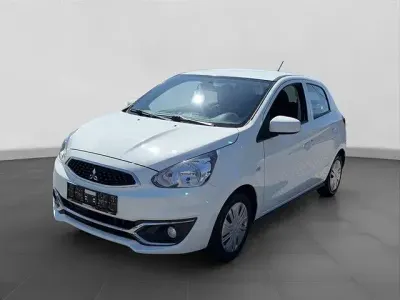 Gebraucht Mitsubishi Space Star Basis 71 PS (52 kW) 2018 Weiß Kleinwagen