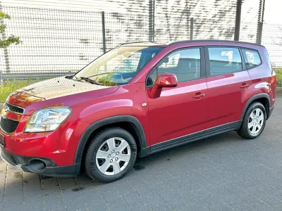 Käytetty Chevrolet Orlando 141 HP (103 kW) 2012 Punainen Tila-auto