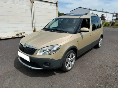 Gebraucht Skoda Roomster 105 PS (77 kW) 2011 Andere farben Van / Kleinbus