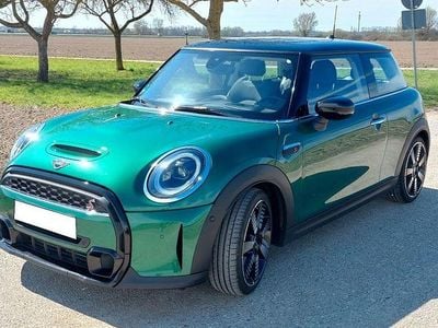 Gebraucht Mini Cooper S Classic 178 PS (130 kW) 2023 Grün Kleinwagen
