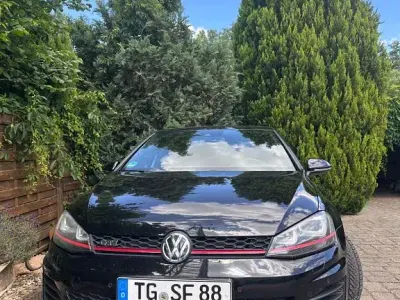 Gebraucht VW Golf VII GTI 220 PS (161 kW) 2015 Schwarz Limousine