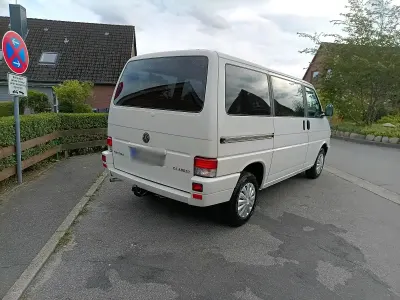 Gebraucht VW Multivan 78 PS (57 kW) 1995 Weiß Van / Kleinbus
