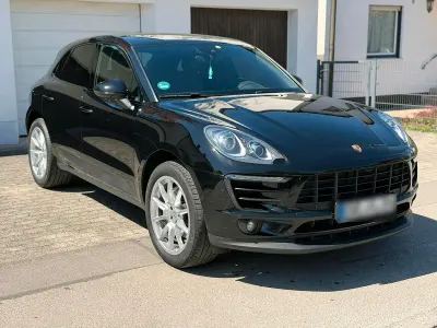 Gebraucht Porsche Macan 258 PS (189 kW) 2018 Schwarz SUV