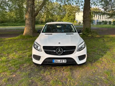 Gebraucht Mercedes GLE400 AMG line 333 PS (244 kW) 2019 Weiß Coupé