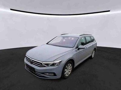 Gebraucht VW Passat Business 150 PS (110 kW) 2023 Mondsteingrau Kombi