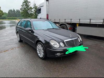 Mercedes E500