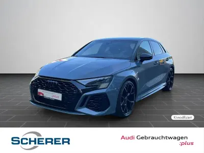 Gebraucht Audi RS3 Sport 400 PS (294 kW) 2023 Kemoragrau metallic Limousine
