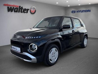 Gebraucht Hyundai Inster Select 85 kW (116 PS) 2025 Abyss black / mic Kleinwagen