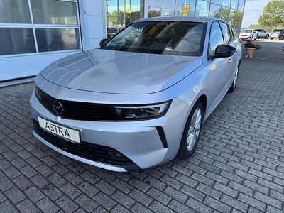 Gebraucht Opel Astra Enjoy 131 PS (96 kW) 2023 Silber Kombi