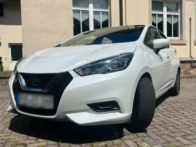 Gebraucht Nissan Micra Acenta 70 PS (51 kW) 2017 Weiß Kleinwagen