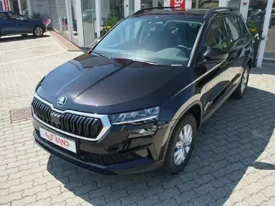 Neu Skoda Karoq 150 PS (110 kW) 2026 Schwarz SUV
