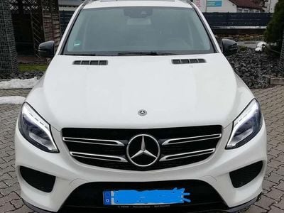 Gebraucht Mercedes GLE250 AMG line 204 PS (150 kW) 2019 Weiß SUV