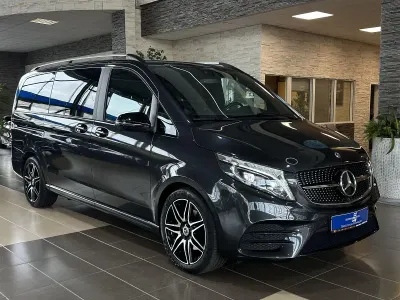 Gebraucht Mercedes V300 AMG line 237 PS (174 kW) 2022 Grau Van / Kleinbus