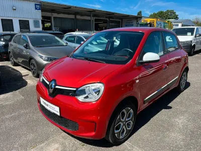 Gebraucht Renault Twingo Zen 60 kW (82 PS) 2021 Rot Kleinwagen