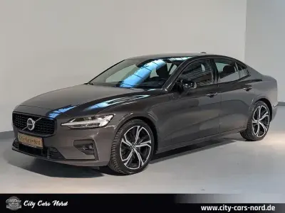 Gebraucht Volvo S60 Ultimate 250 PS (183 kW) 2023 Grau Limousine