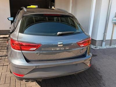 Gebraucht Seat Leon FR 150 PS (110 kW) 2019 Grau Kombi