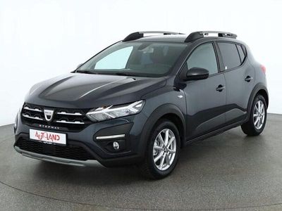 Gebraucht Dacia Sandero Comfort 91 PS (66 kW) 2021 Grau SUV