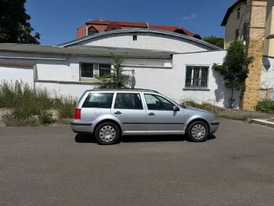 Gebraucht VW Golf IV Edition 105 PS (77 kW) 2001 Silber Kombi