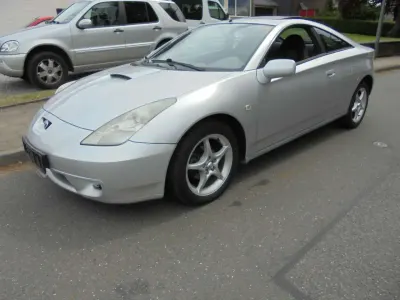 Gebraucht Toyota Celica 143 PS (105 kW) 1999 Silber Coupé
