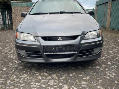 Second-hand Mitsubishi Space Star 120 CP (88 kW) 2005 Gri Berlinǎ